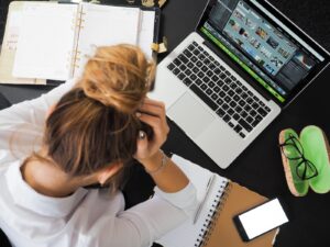 Sztuka skutecznego networkingu – jak budować relacje biznesowe